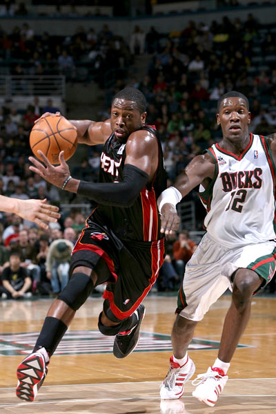 铅球作为其 铅球作为其