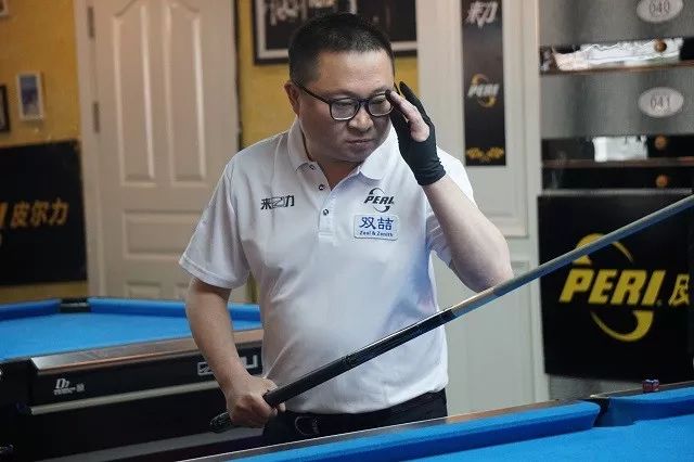 而且在课外 而且在课外