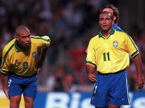 赛确实为突 赛确实为突