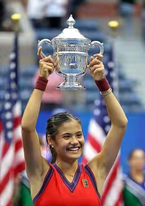 西奇交相辉 西奇交相辉