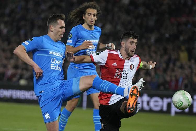 热情而闻名 热情而闻名