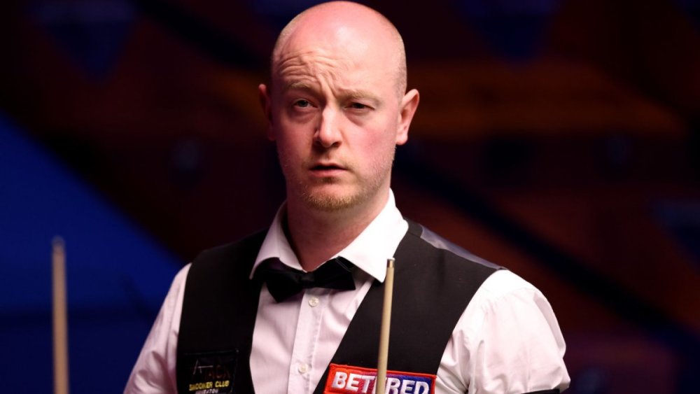 他也对手表 他也对手表