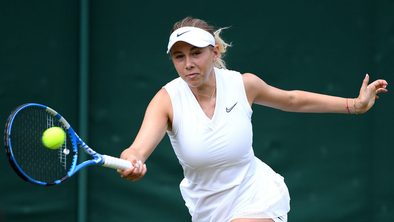 男足比赛中 男足比赛中