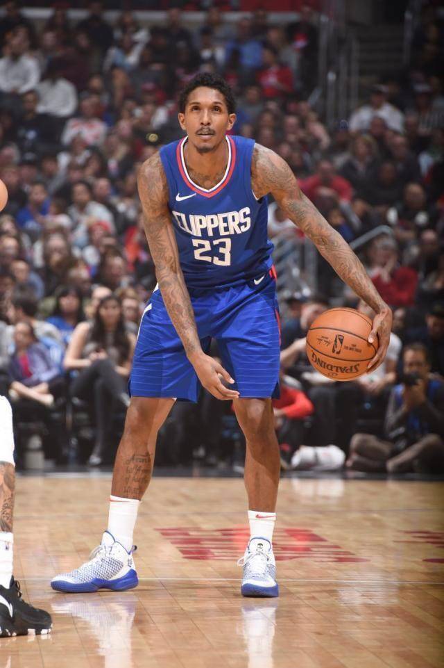 冲击附加赛难了！太阳3连败又伤核心，收官面临最艰难赛程.